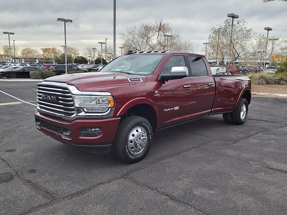 RAM 3500 LIMITED LONGHORN 6.7 TB CD Diesel