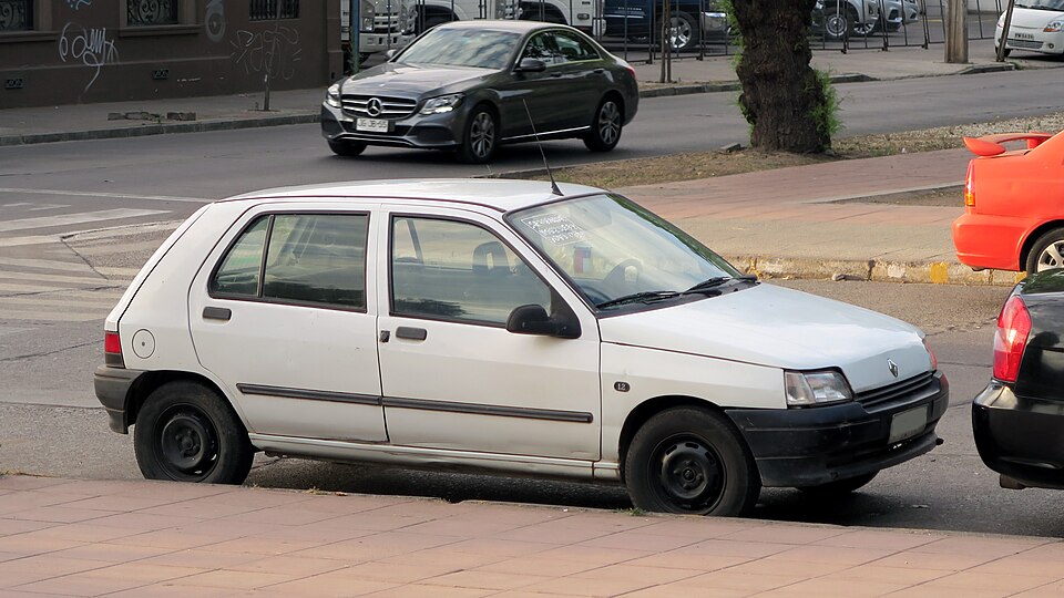 Renault 19 RN