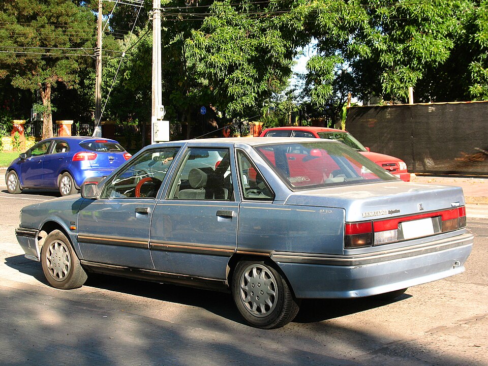 Renault 21 TXE/ TXi 2.2