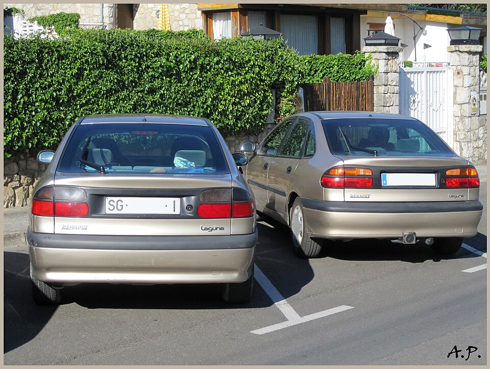Renault Laguna Nevada RT/ RXE 2.0s 16V