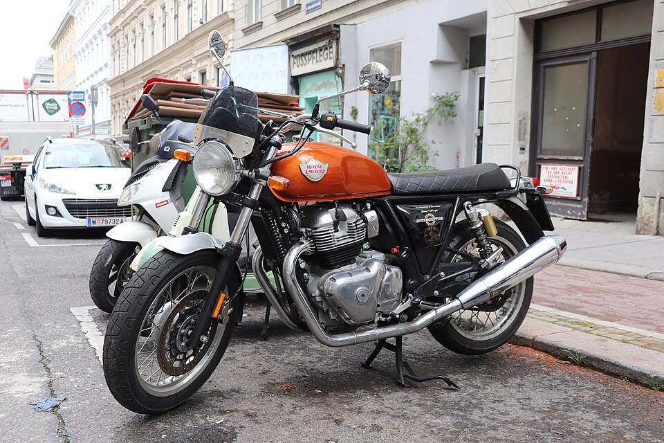 Royal Enfield Interceptor 650 Standard