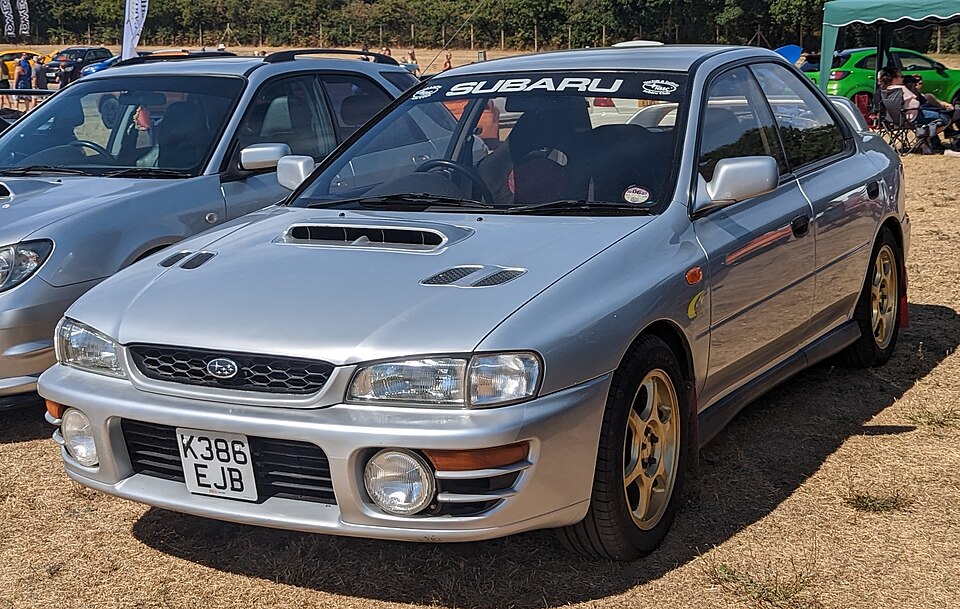 Subaru Impreza GL 1.6/1.8 16V