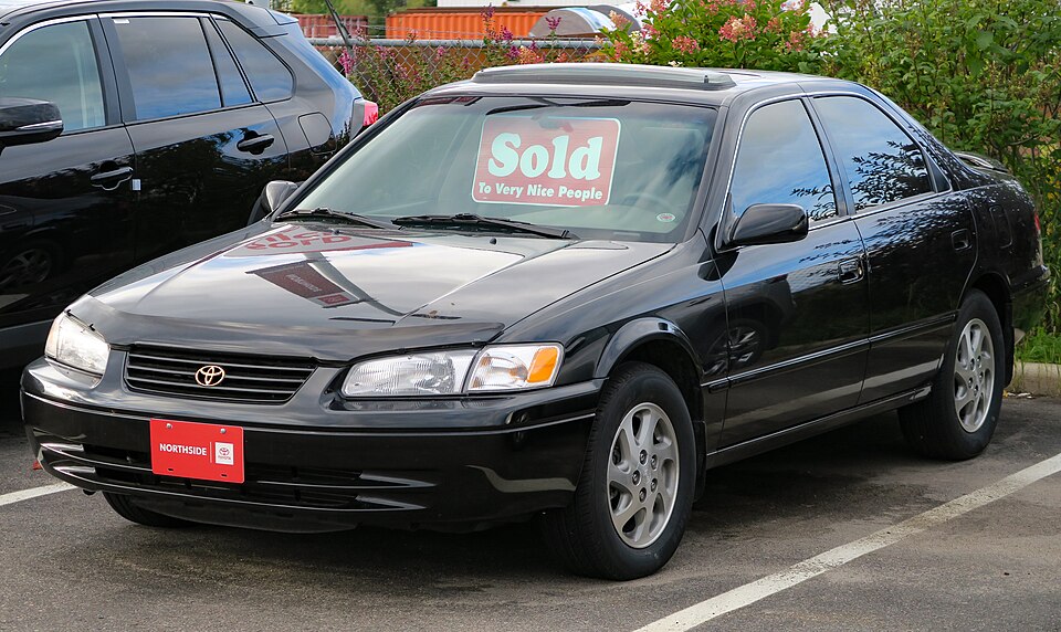 Toyota Camry XLE 3.0 24V 186cv