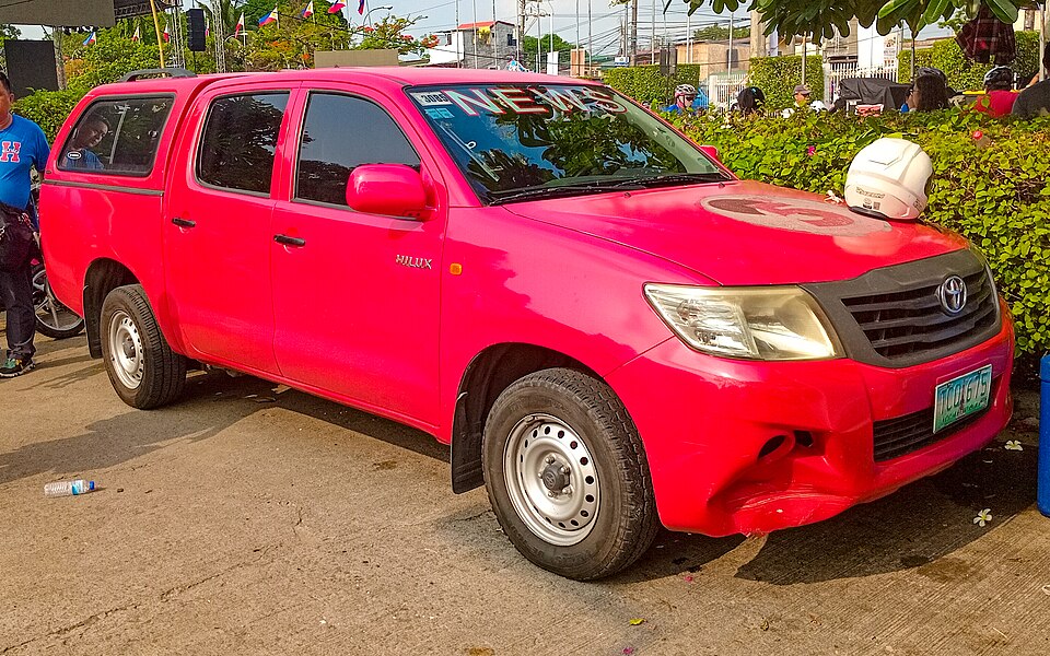 Toyota Hilux SW4 SR 4x2 2.7/ 2.7 Flex 16V Aut.