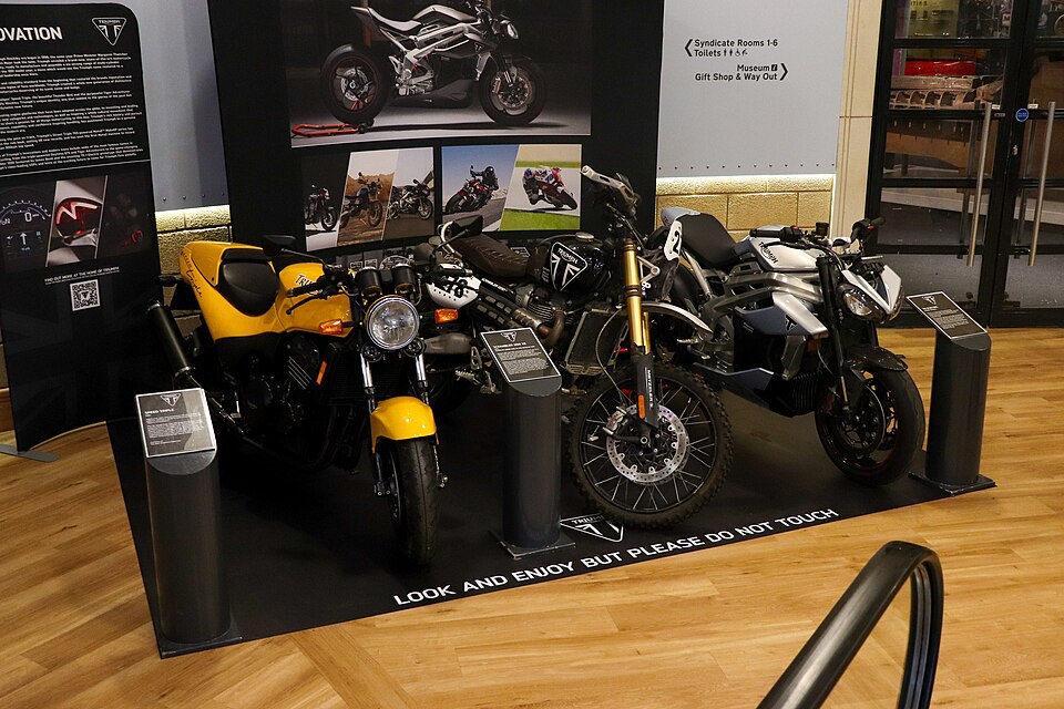 TRIUMPH SCRAMBLER 1200 XE