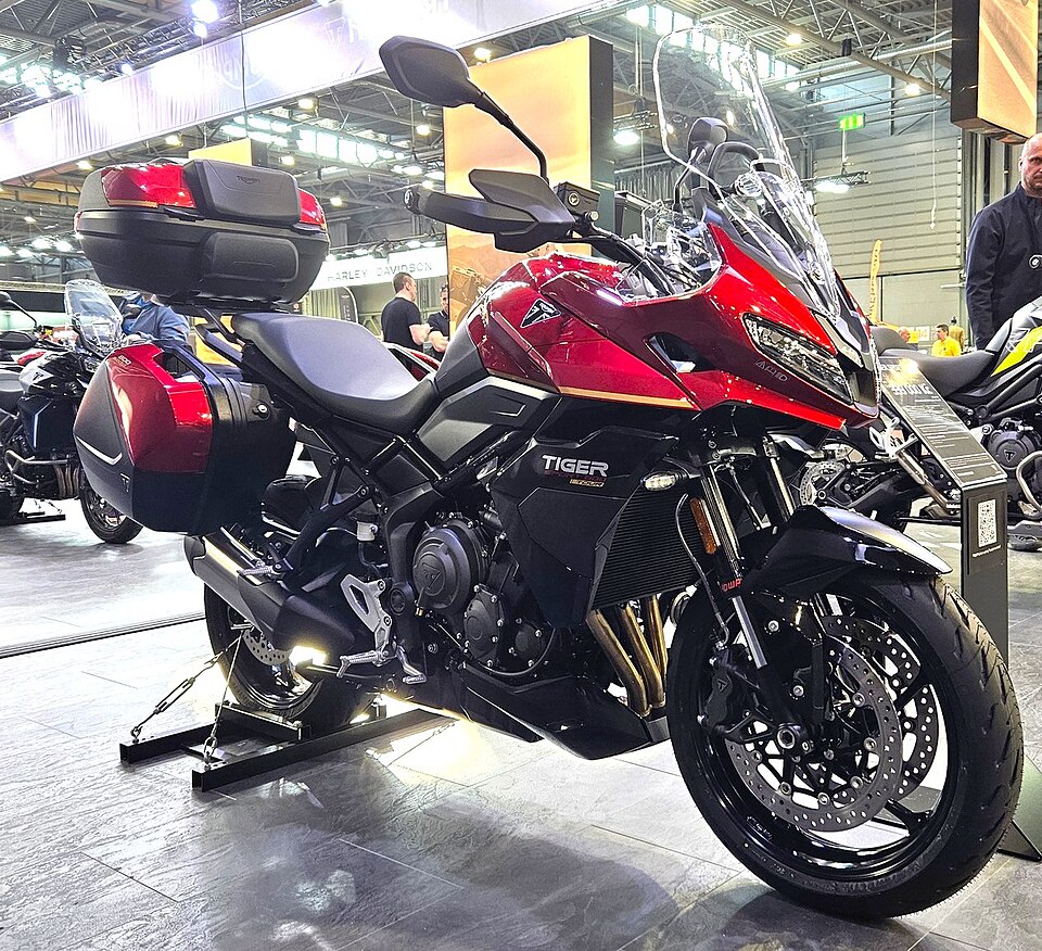 TRIUMPH TIGER 800 SPORT