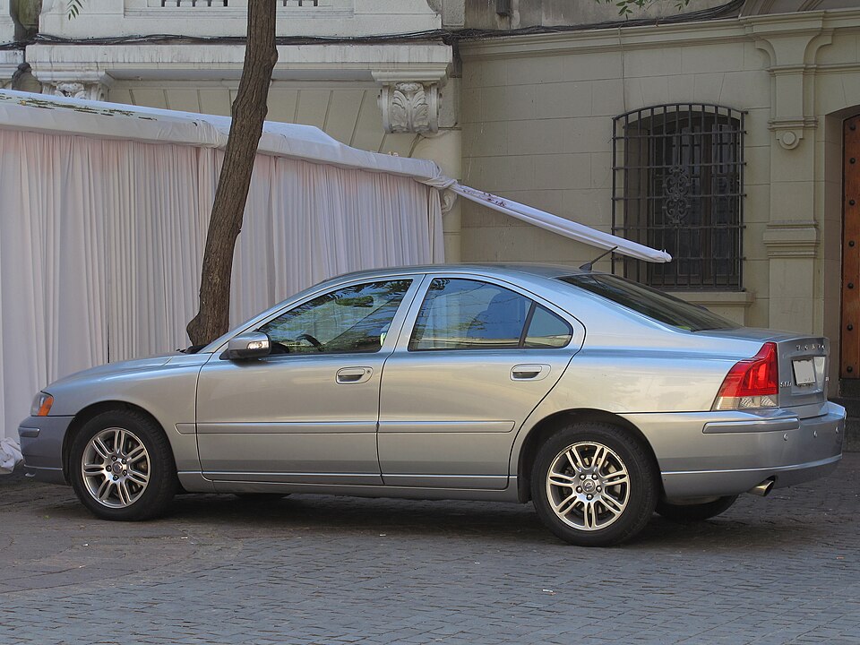 Volvo S60 T 2.0 4p