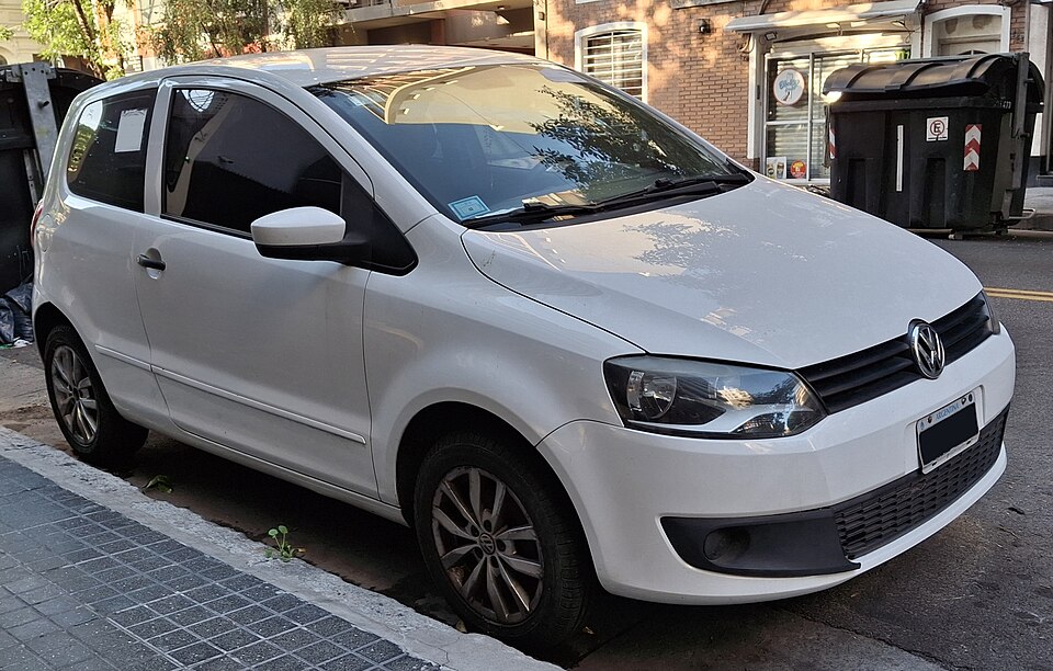 VW - VolksWagen Fox SELEÇÃO 1.0 Total Flex 8V 5p