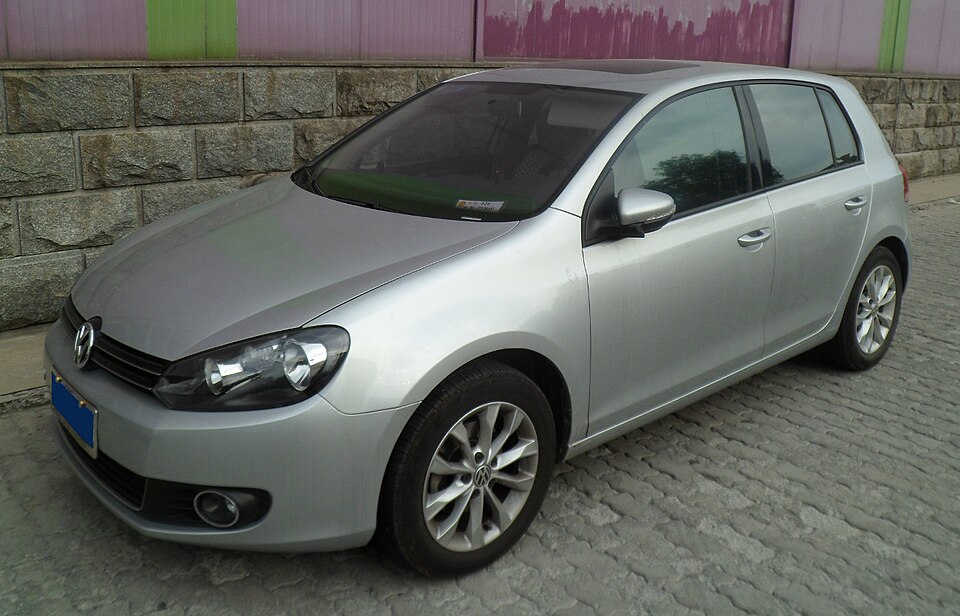 VW - VolksWagen Golf SILVER EDIT. 2.0 Mi T.Flex 8V Tip.