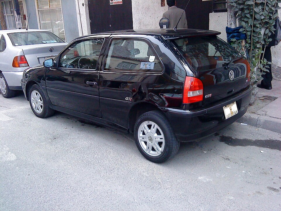 VW - VolksWagen Pointer GTi 2.0