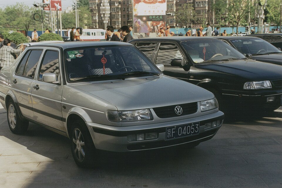 VW - VolksWagen Santana Evidenc 2.0 MI