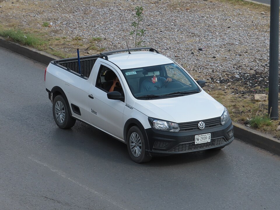 VW - VolksWagen Saveiro Trendline 1.6 Total Flex 16V