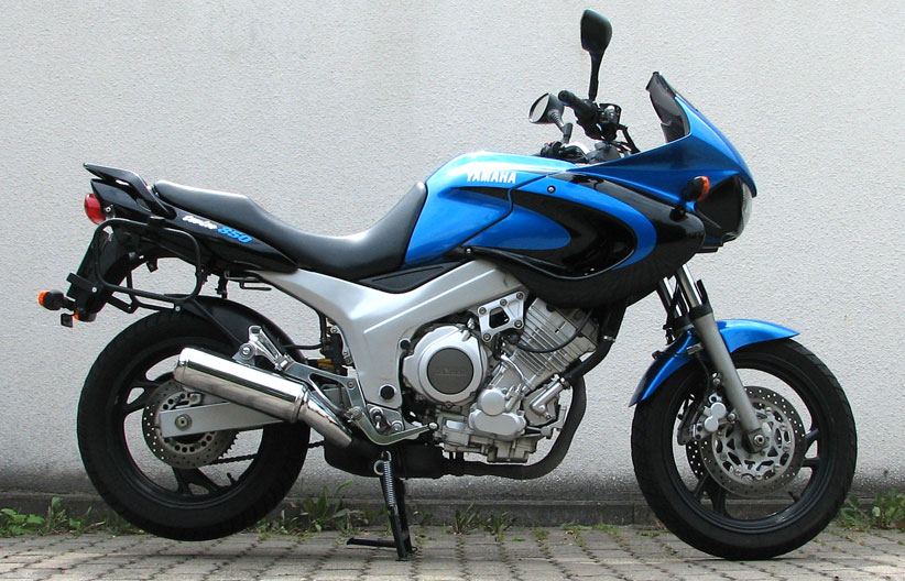 YAMAHA TDM 850