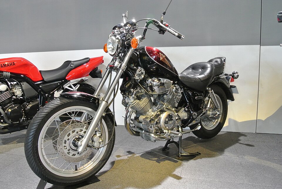YAMAHA XV 1100 VIRAGO