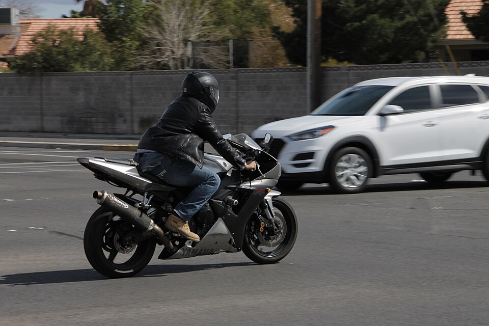 YAMAHA YZF R-1 1000