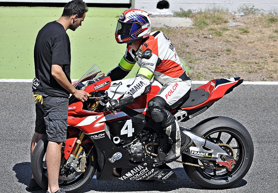 YAMAHA YZF R-3 321/ABS